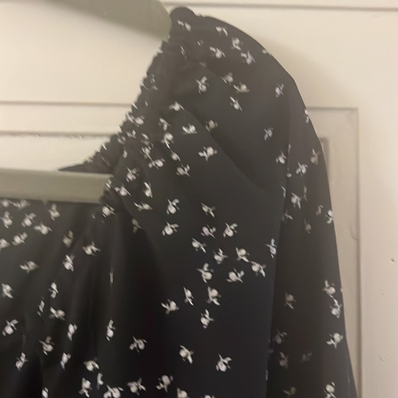 A New Day Peasant top - Picture 4 of 6